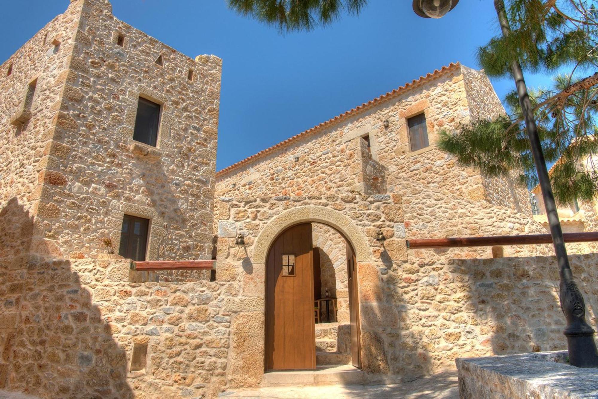 Korona Boutique Hotel Oitylo Exterior foto
